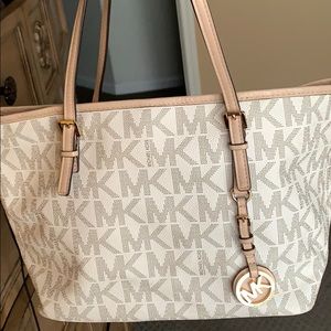 michael kors purse